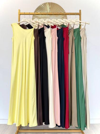 CLOTHÉ - Long sleeveless dress