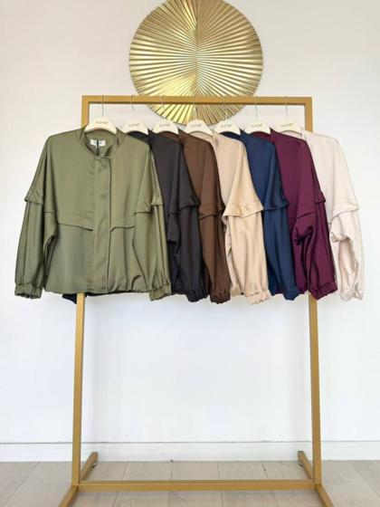 CLOTHÉ - Bomber jacket with hidden buttons