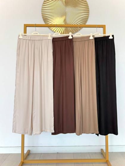 CLOTHÉ - Long trousers