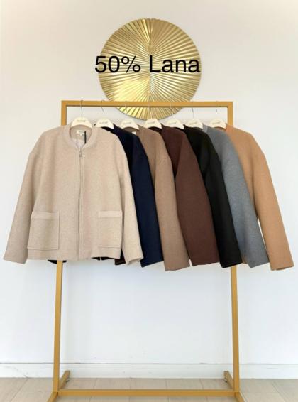 CLOTHÉ - Coat with pockets